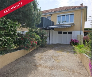 maison-villa à la vente -   86400  CIVRAY, surface 98 m2 vente maison-villa - APR707275